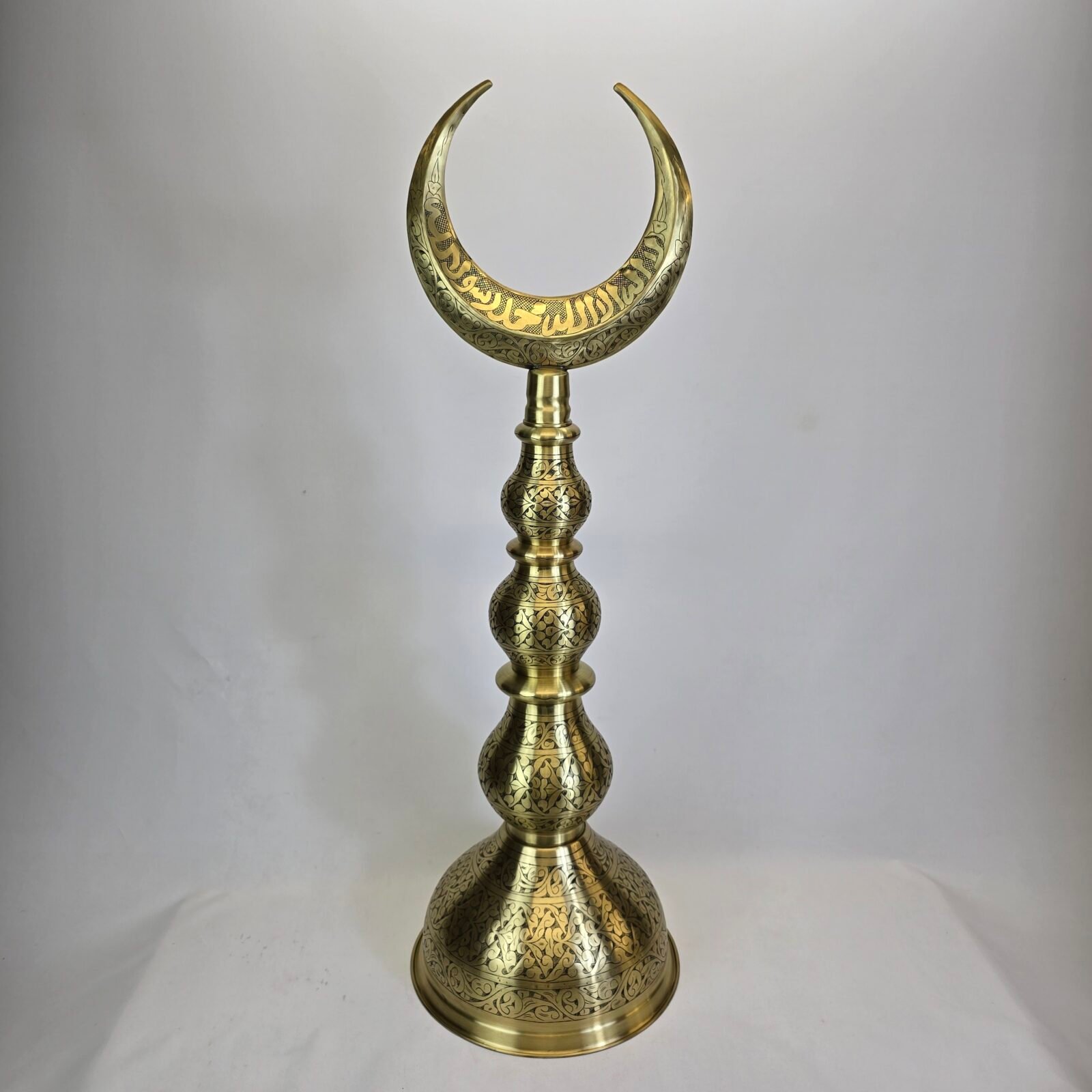 Kalem İşlemeli Pirinç Alem_1 Kalem İşlemeli Pirinç Alem - Görsel 1